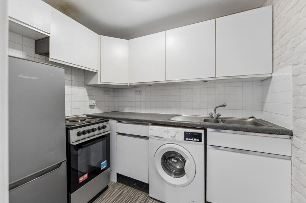 Apartment in Glasgow - View 5