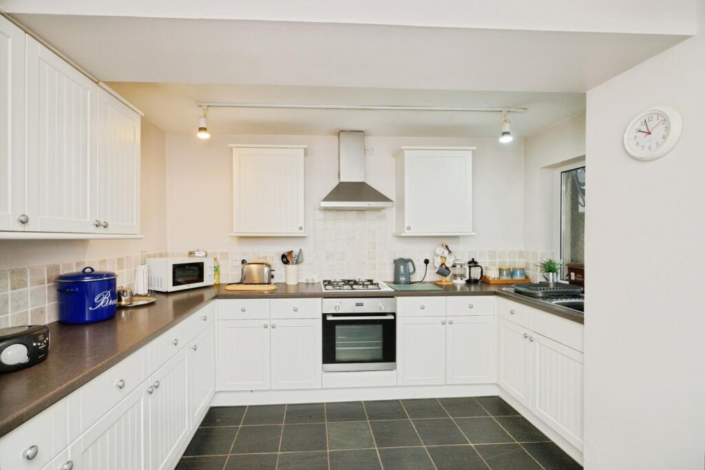 Ralph Street, Borth-y-Gest, Porthmadog, Gwynedd, LL49 photo 3