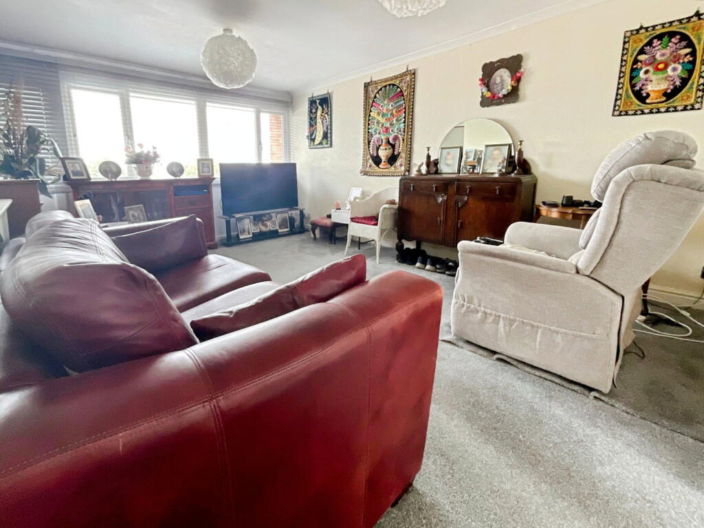 House in Dudley, Oldswinford - View 3