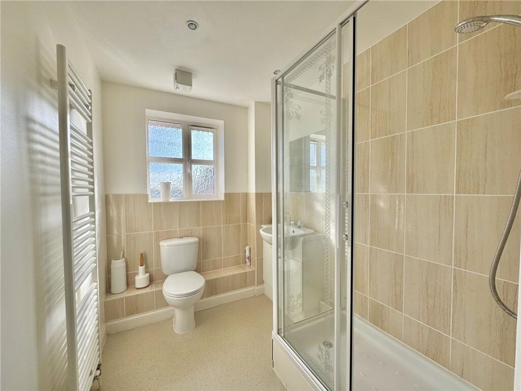 Apartment in Southampton - More