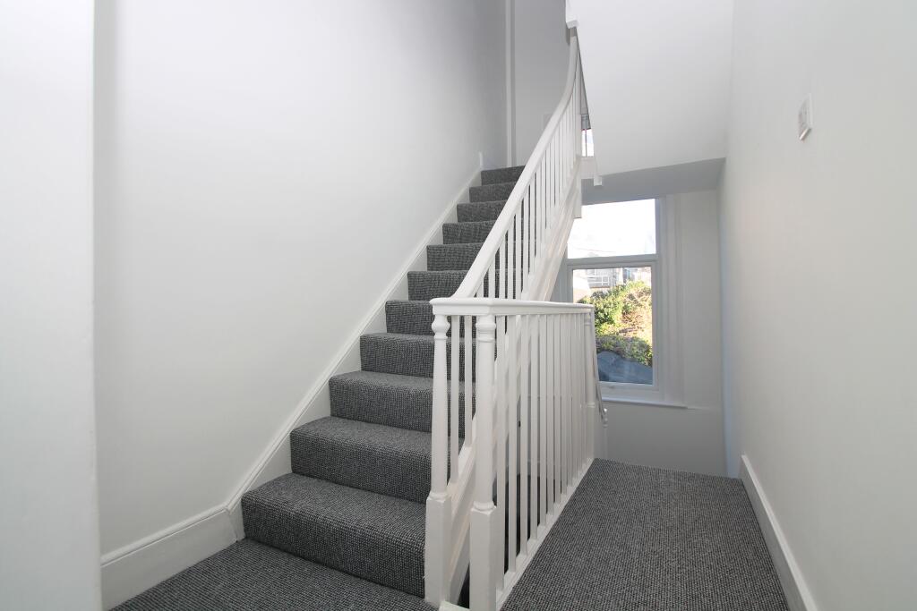 Apartment in Brighton, Queen's Park - View 5