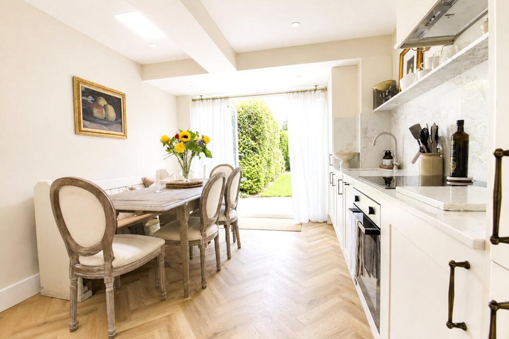 House in Chelmsford - View 3