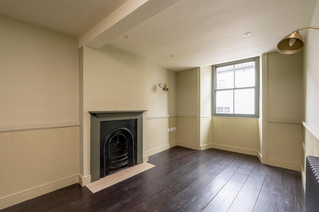 Burgate, Pickering – pohled 5