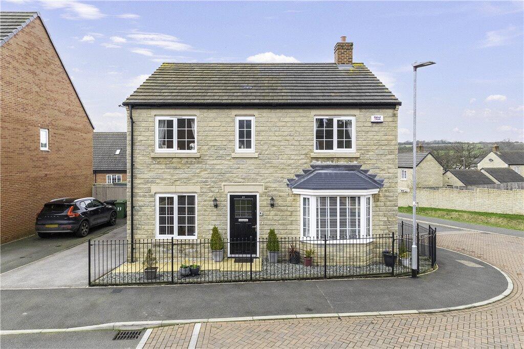 Main image of property: Moseley Beck Lane, Leeds, West Yorkshire, LS16
