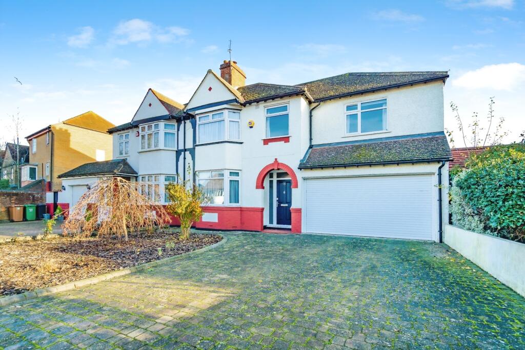 Main image of property: Beckenham Hill Road, LONDON, London, SE6