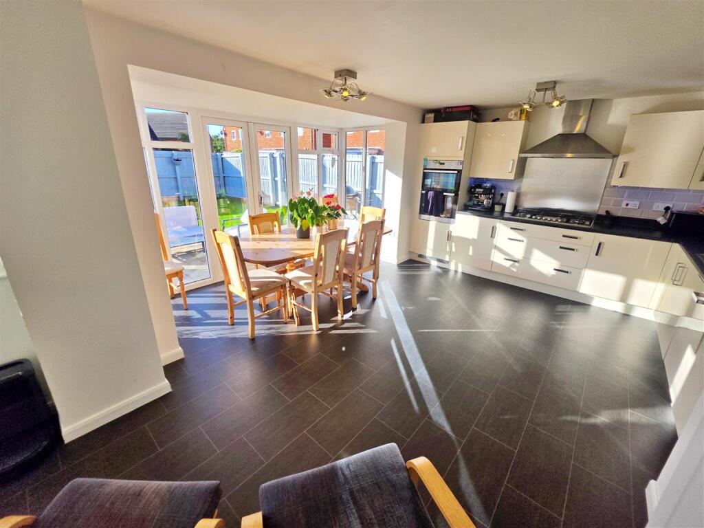 House in Wyre, Burn Naze - More