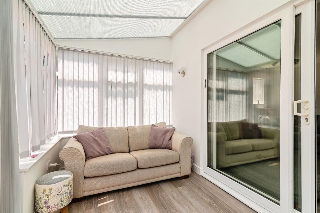 House in Nottingham, Gedling - View 4
