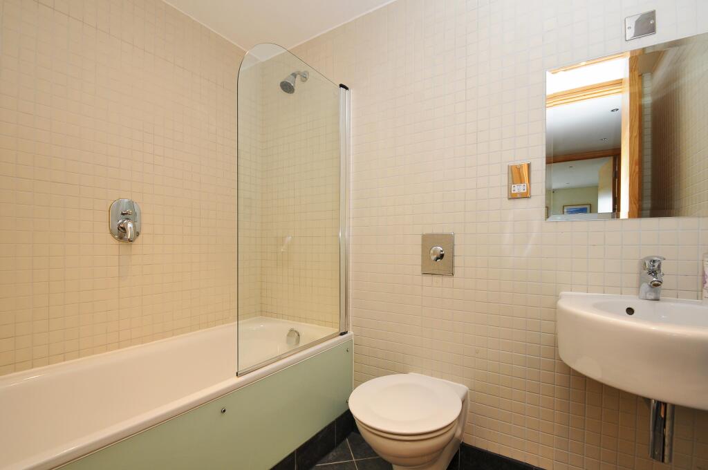 Apartment in Bristol, Tyndall's Park, City Centre - More