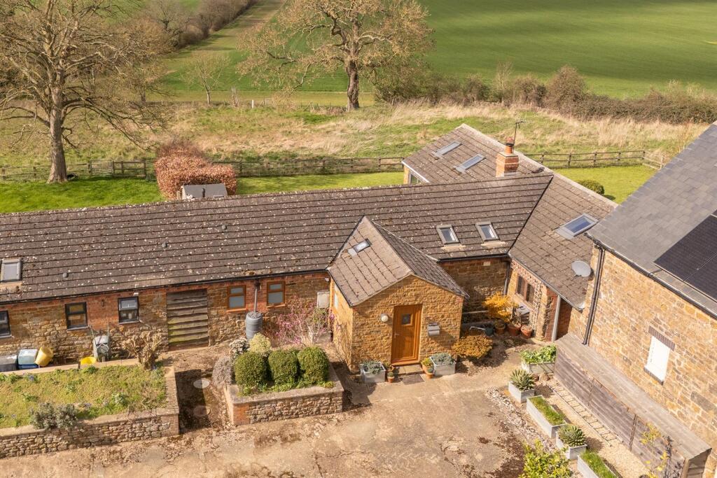 Main image of property: Byfield, Daventry, NN11