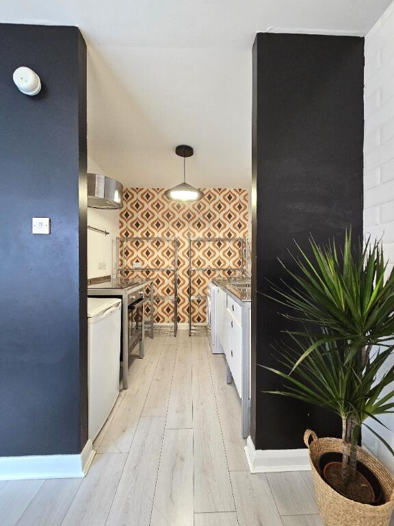 Apartment in Glasgow - View 5