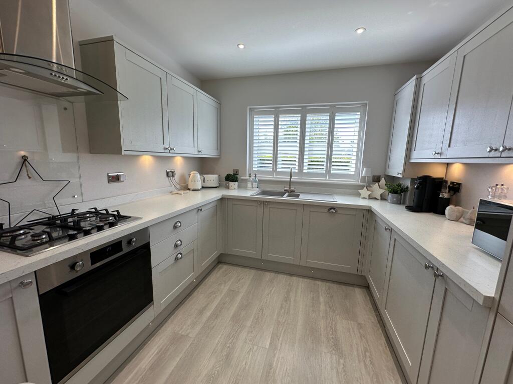 The Green, Waltham, Grimsby, DN37 0FH photo 4