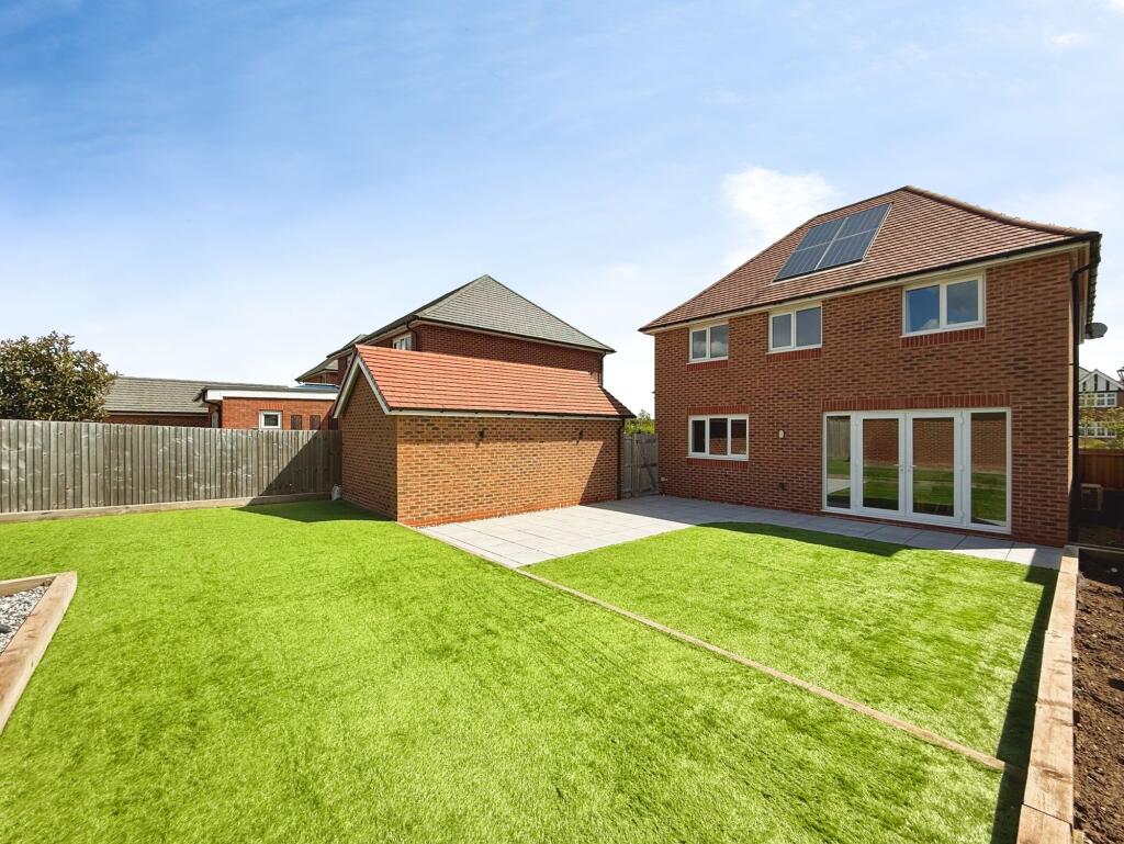 House in Stockport - View 4