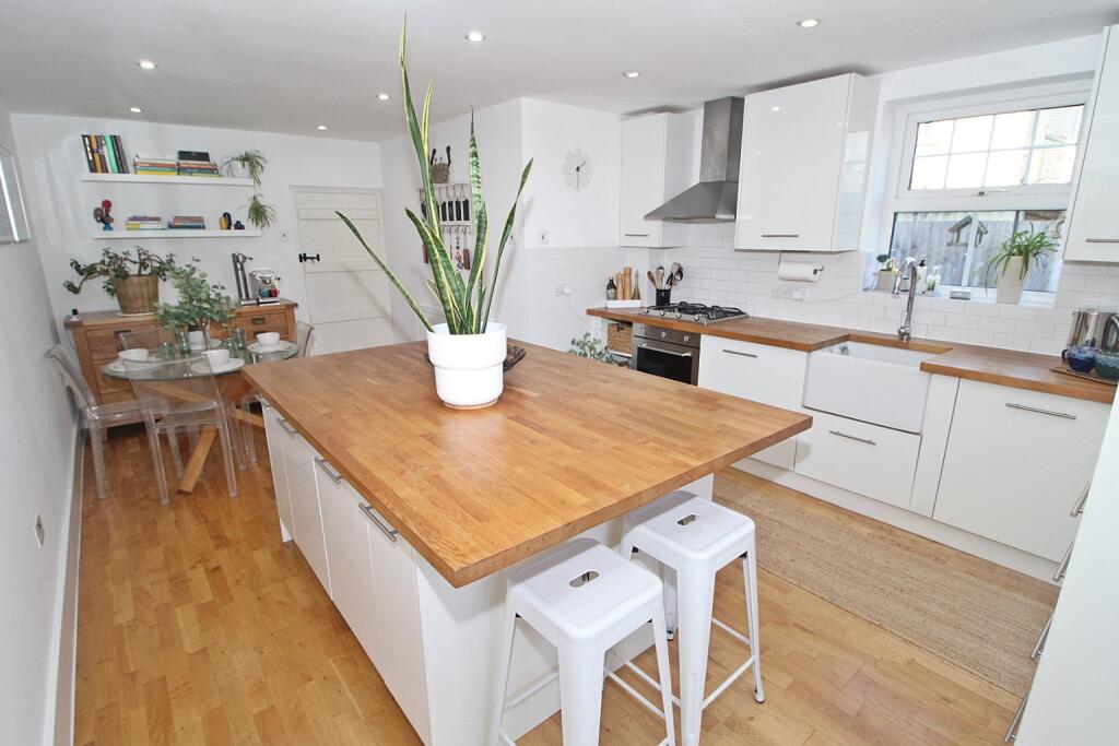 Maulden Road, Flitwick - View 6