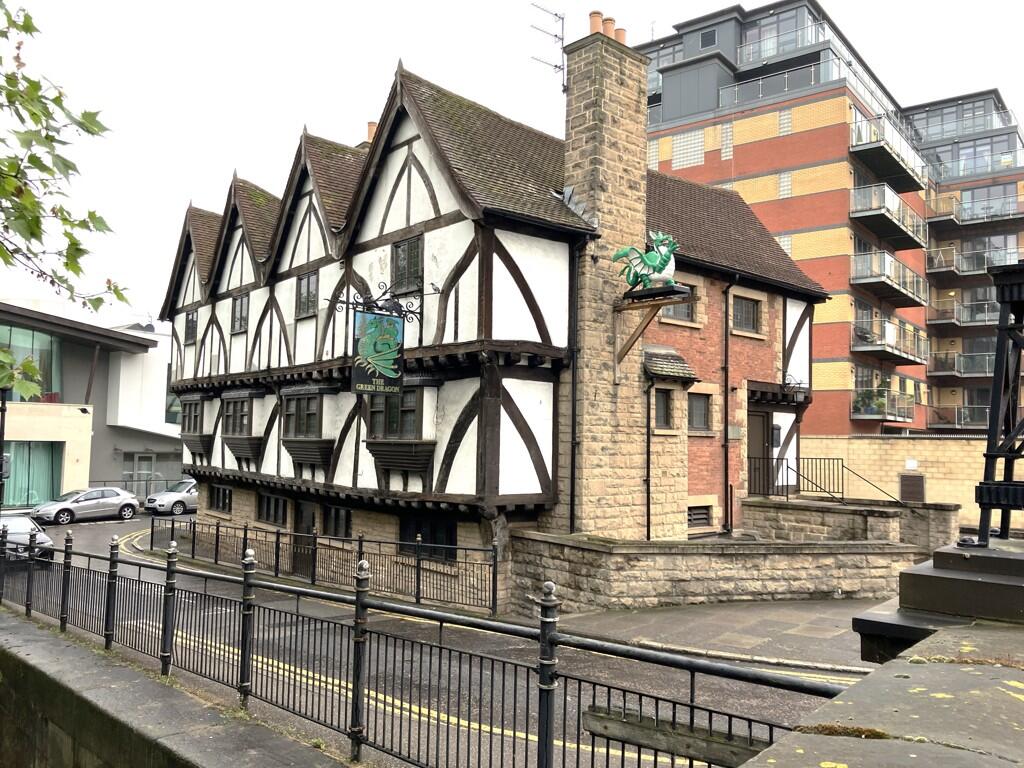 Main image of property: The Green Dragon, 28-31 Waterside North, Lincoln, Lincolnshire, LN2 5DQ