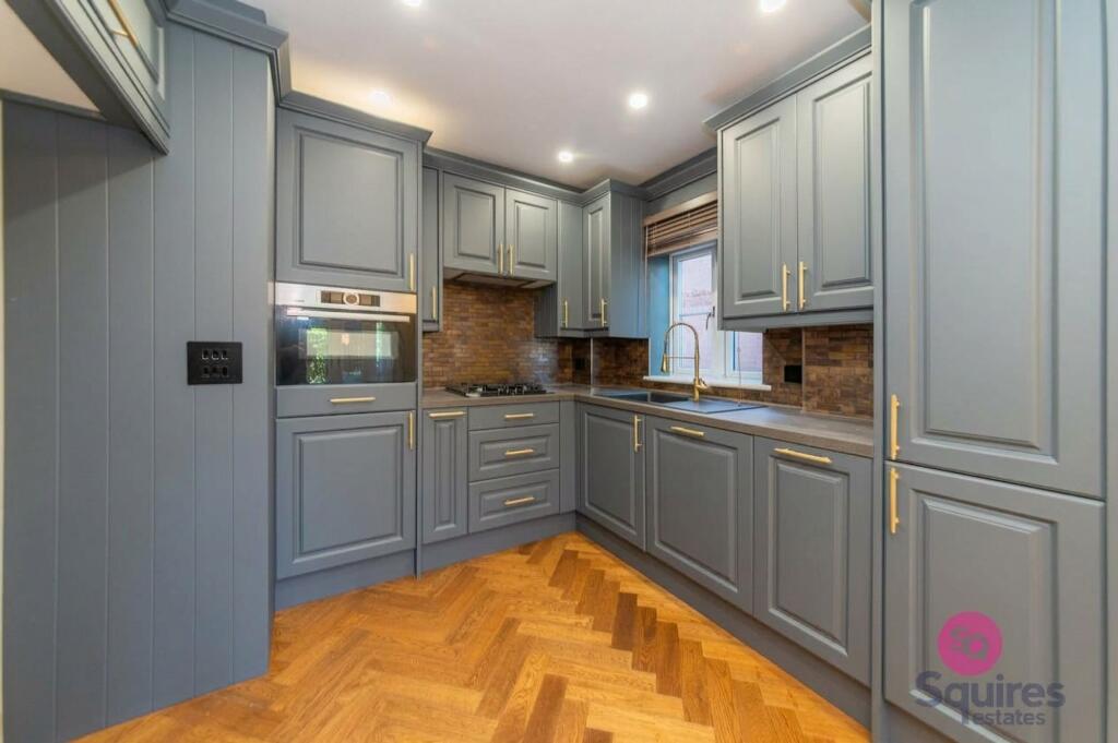 Apartment in London - View 3
