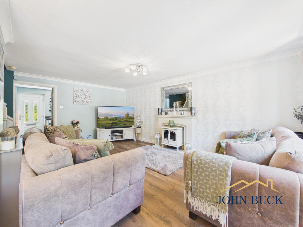 Laburnum Avenue, Washington, NE38 9 photo 4