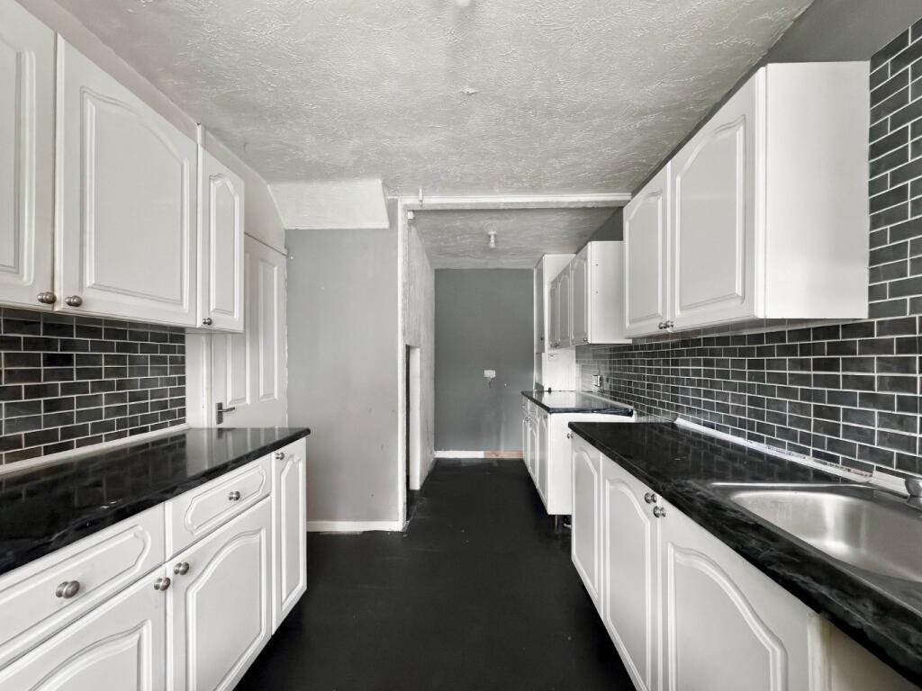 House in Cardiff, Llanrumney - View 2