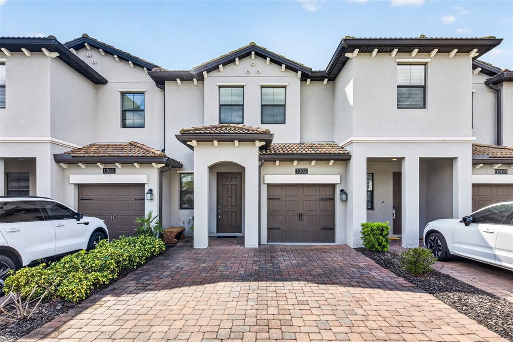 Main image of property: Florida, Polk County, Davenport