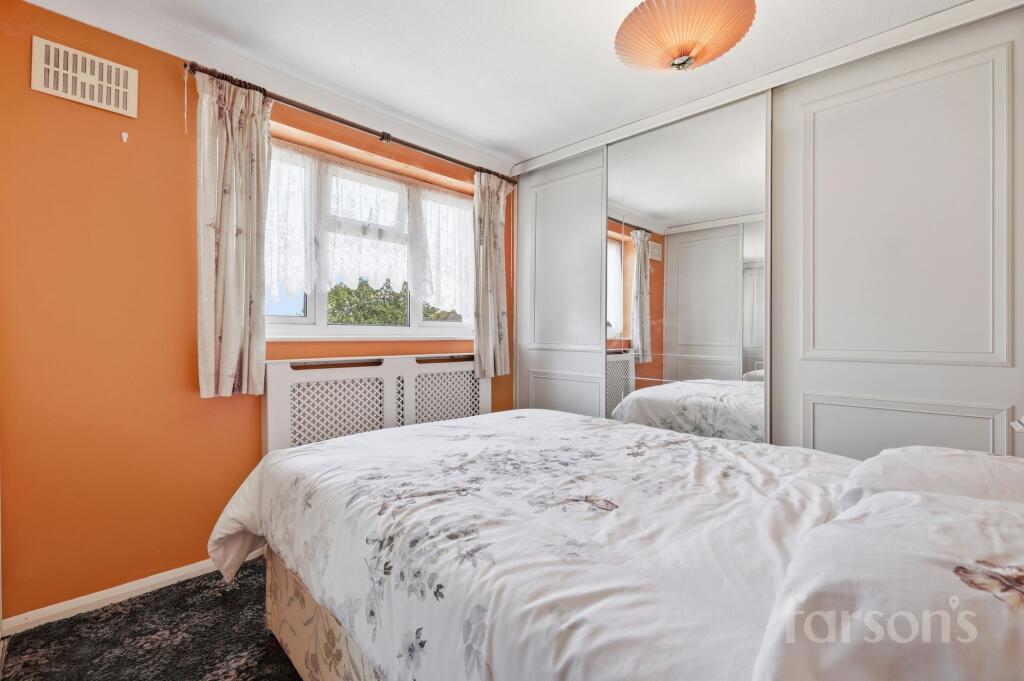 Bournebridge Close, Hutton, CM13 - View 4