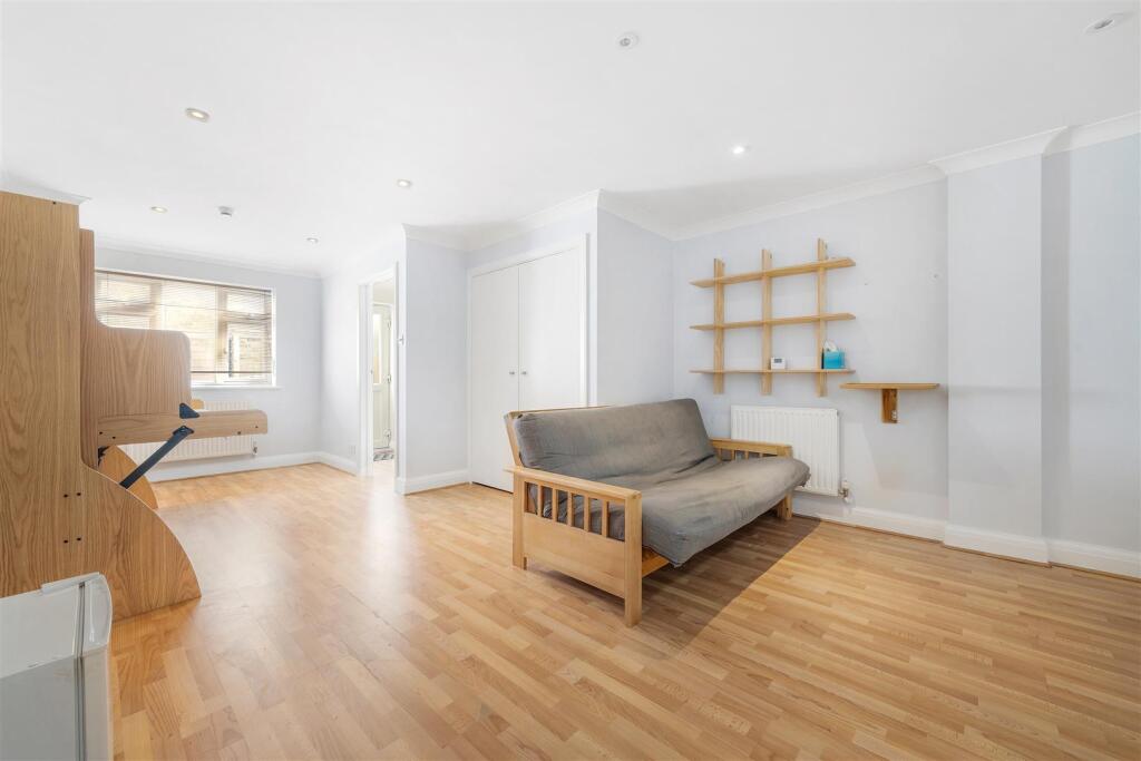 Main image of property: Maple Court, Blenheim Road, Penge, London, SE20