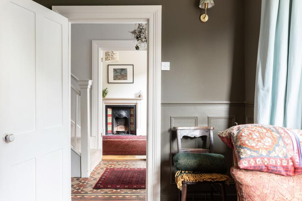 House in Bath - More