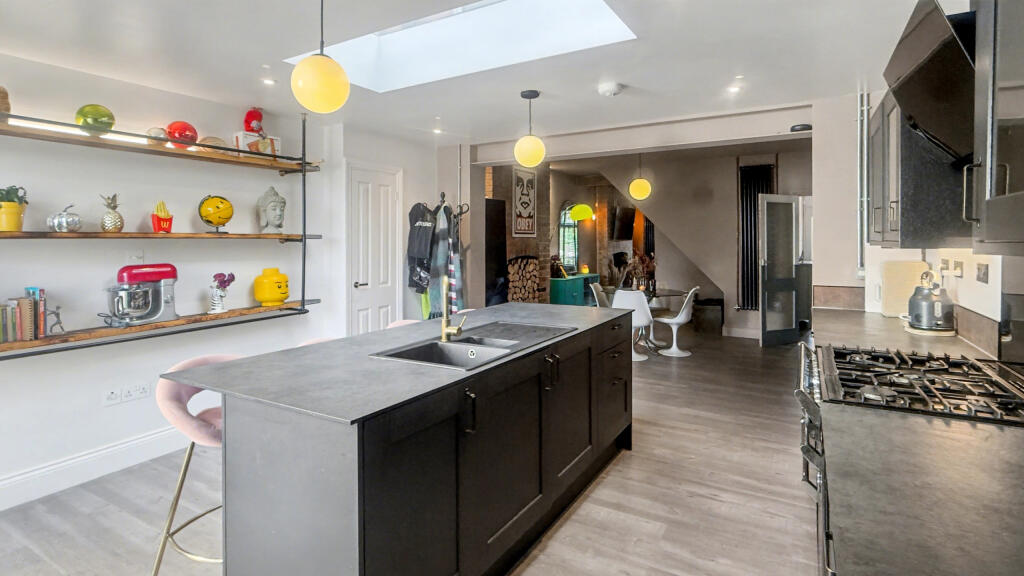 Additional image 14 of Norbins Road, Glastonbury, Somerset