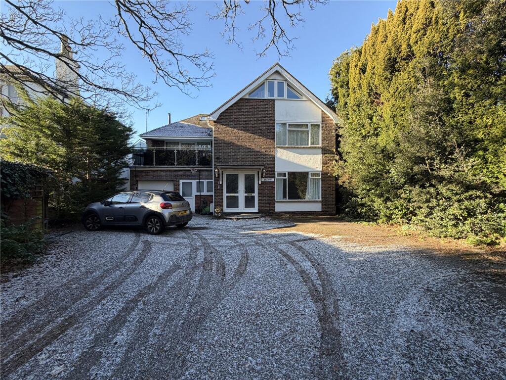 Main image of property: Belsize Road, Worthing, West Sussex, BN11