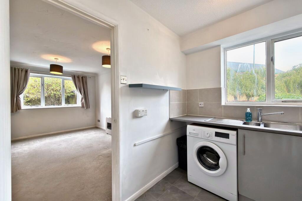 Apartment in Coventry, West Midlands - View 5