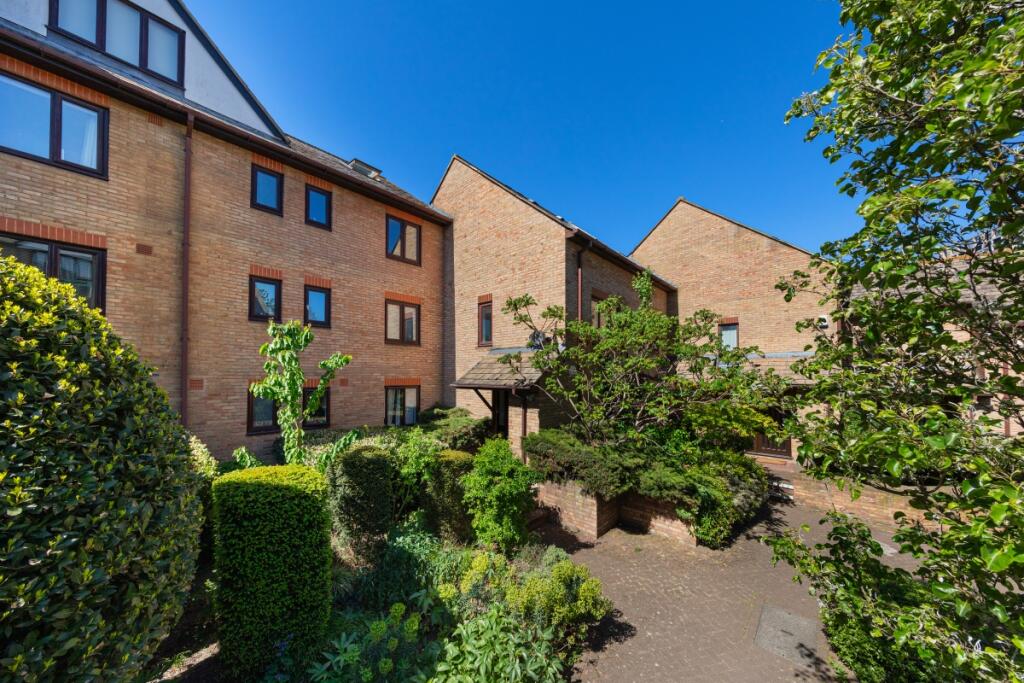 Main image of property: Ranelagh Gardens Fulham SW6