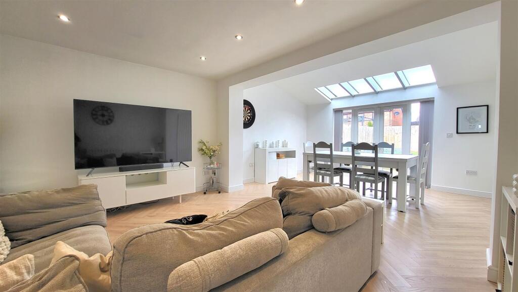 House in Peterborough - View 2