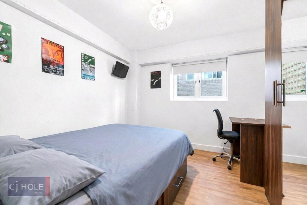 Apartment in Bristol - More