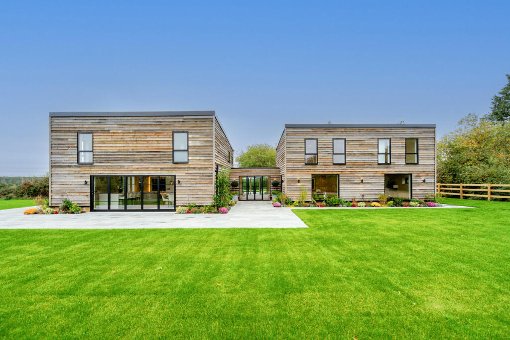 Main image of property: Tingrith Road, Eversholt MK17