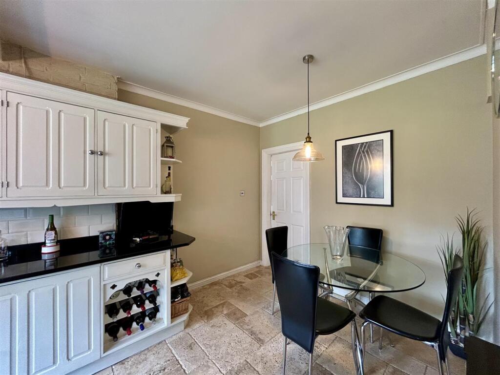 Additional image 12 of Manor Way, Halesowen