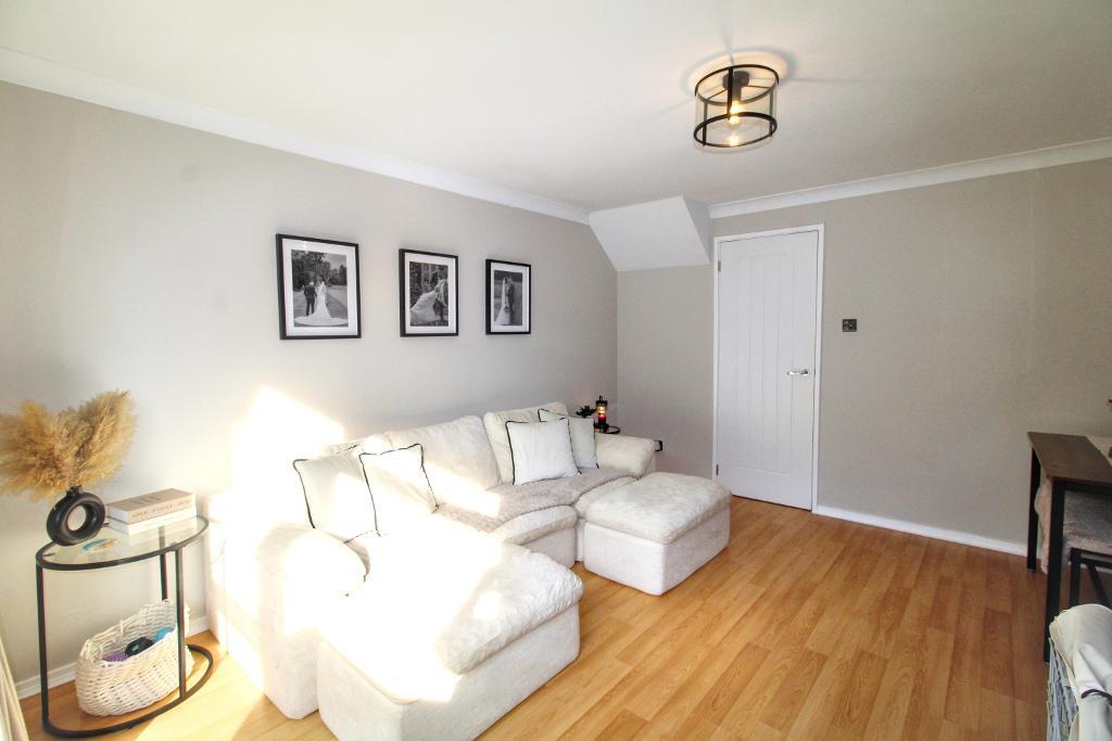 Wavell Close, Yate, Bristol, BS37 5UN photo 5