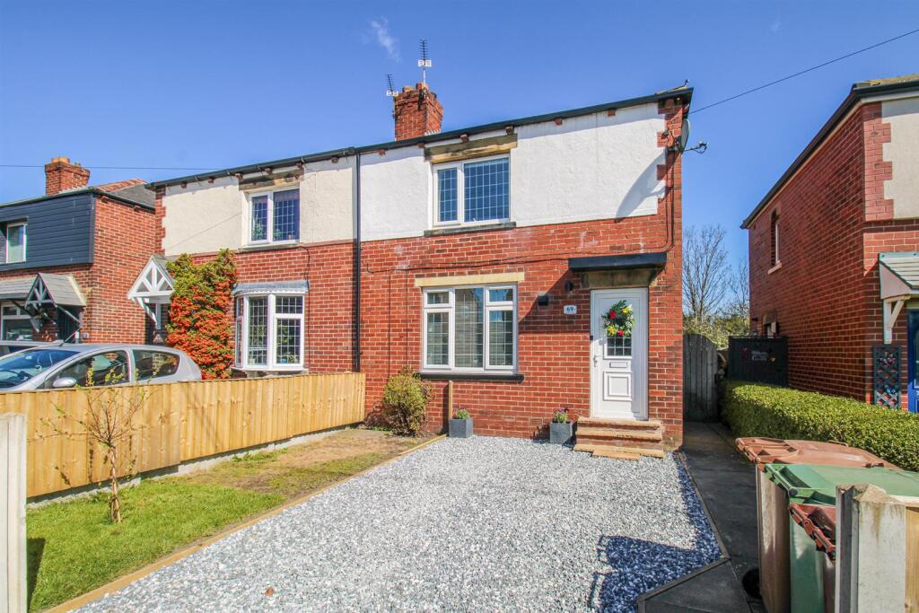 Main image of property: Bridle Lane, Ossett