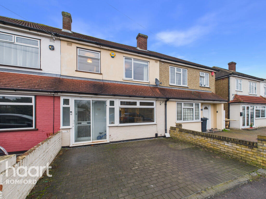 Main image of property: Lilliput Road, Romford, RM7 0BJ