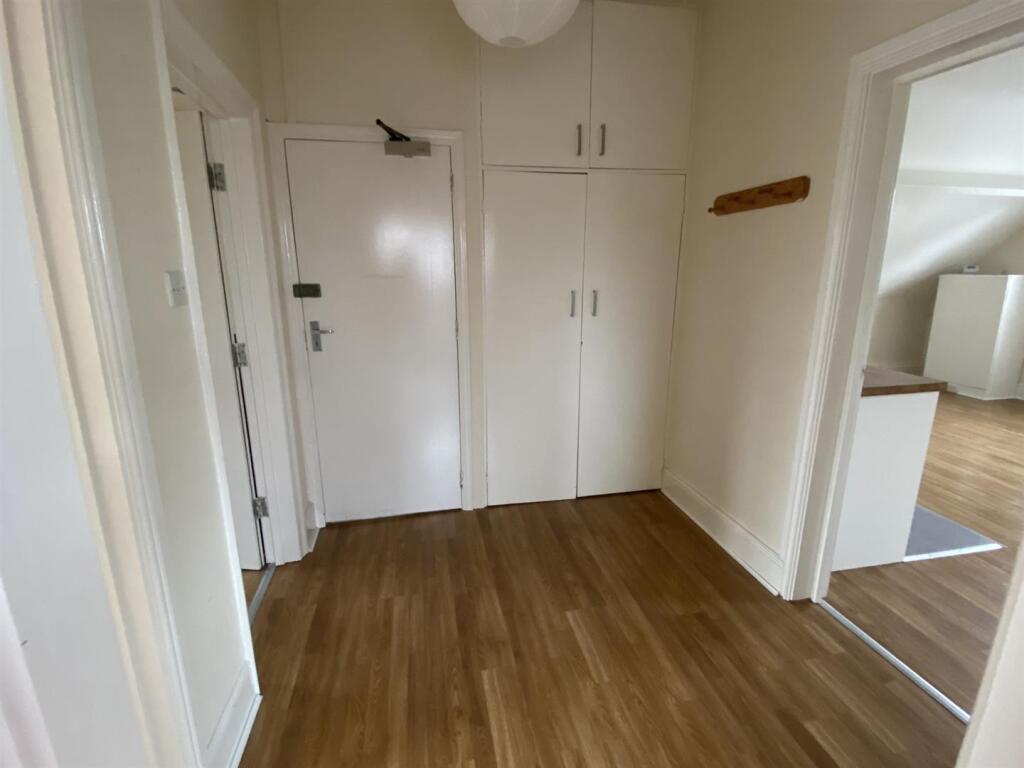 Apartment in Derby - View 4