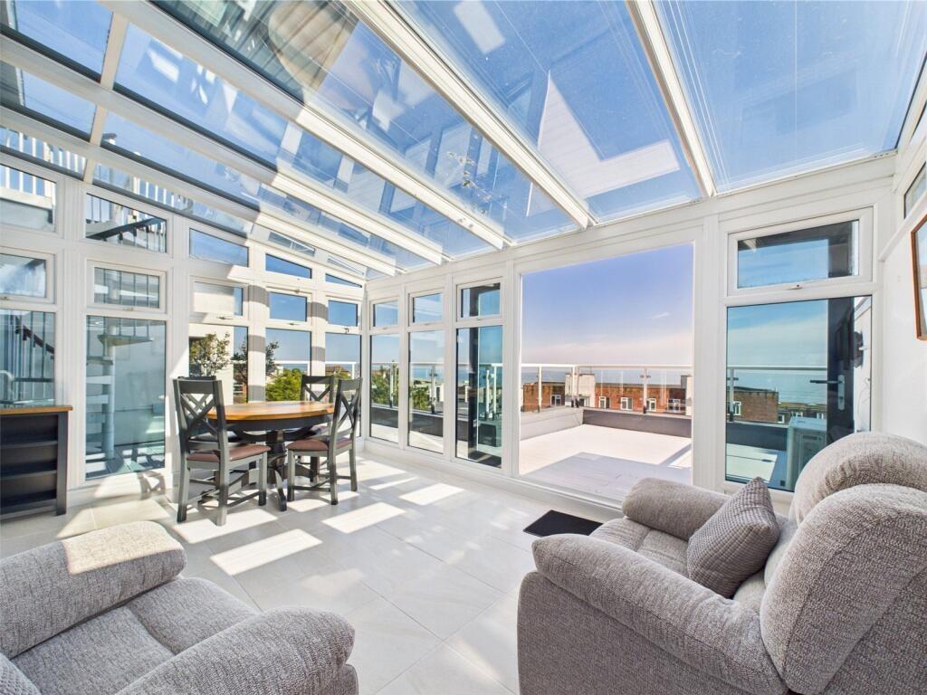 Boscombe Spa Road, Bournemouth, Dorset, BH5 – pohled 2