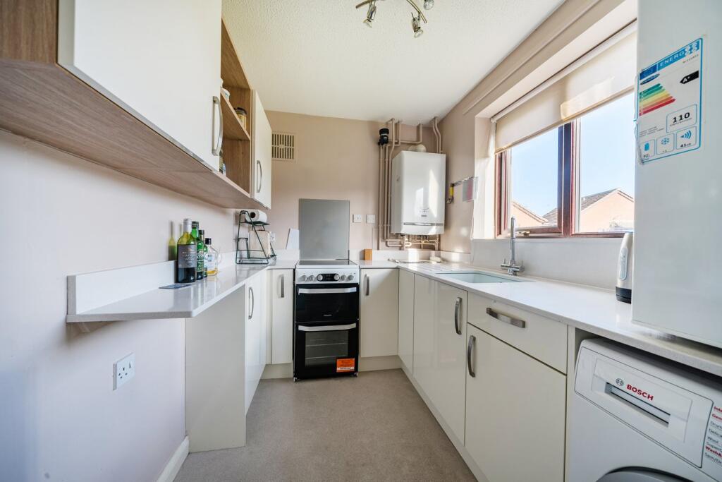 Main image of property: Plymouth Close, Redditch, B97