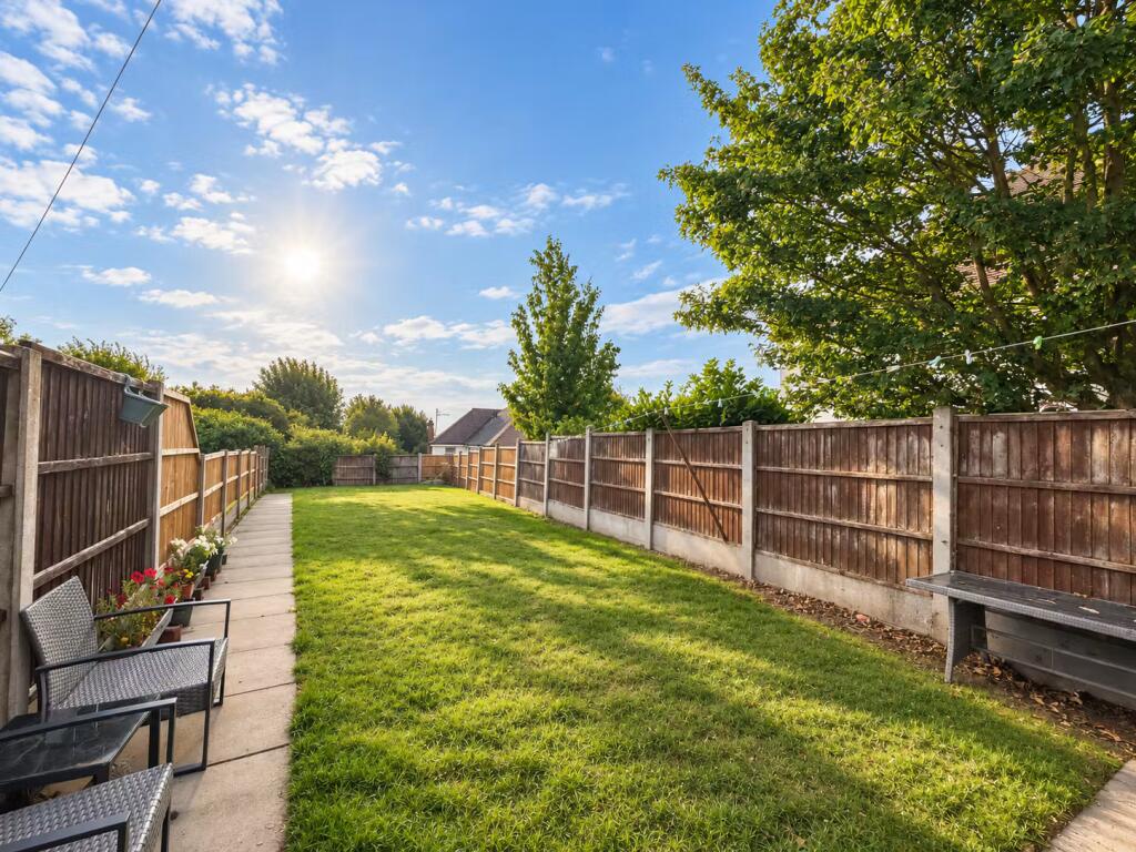 House in Rochford, Rayleigh - View 3
