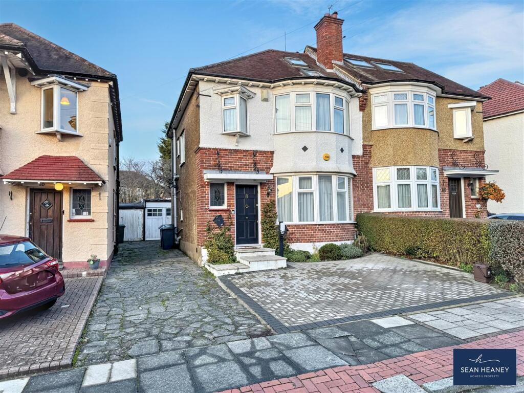 Main image of property: Walfield Avenue, Whetstone, London