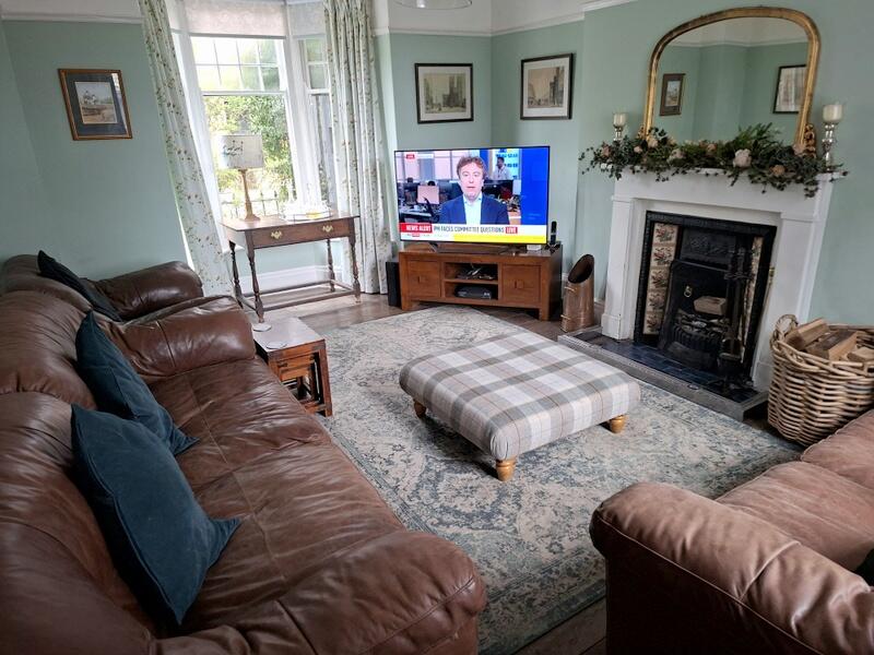 Hafren, 38 Salop Road, Welshpool, Powys, Mid Wales, SY21 7EA photo 2