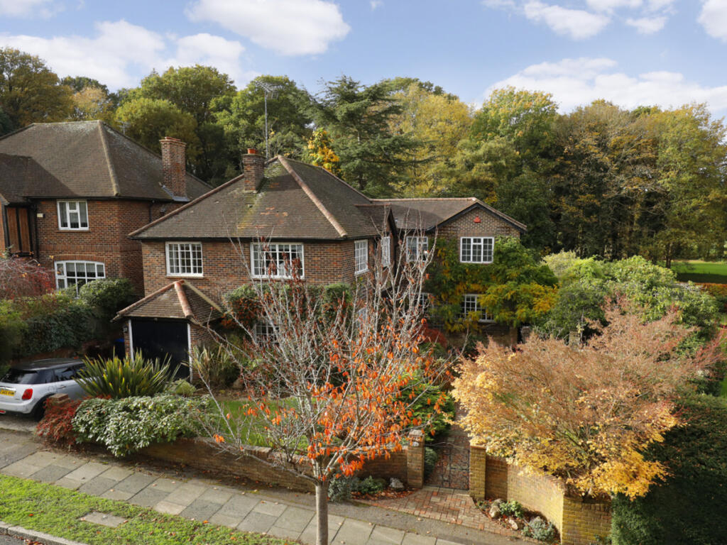 Main image of property: Wool Road, London, SW20