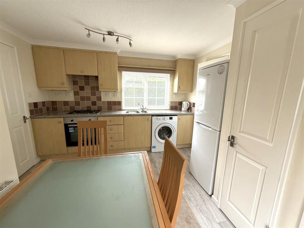 Lower Lodge Park, Rugeley Road, Armitage, Rugeley photo 3