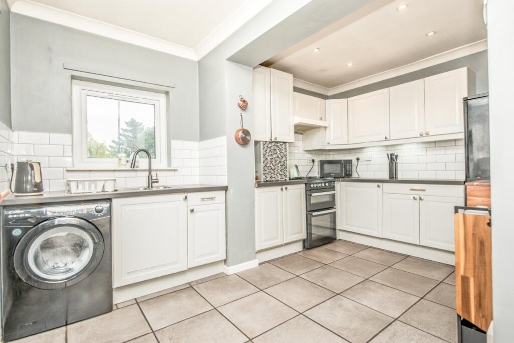 House in Bradford, West Yorkshire - View 5