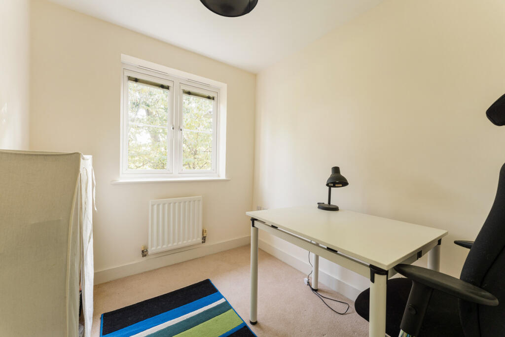 House in Romford - View 5
