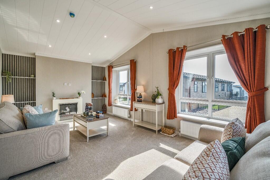 House in New Forest, Milford-on-Sea - View 3