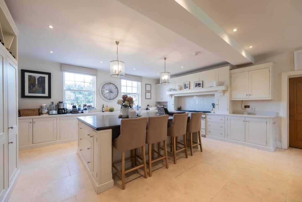 House in Crewe - View 2