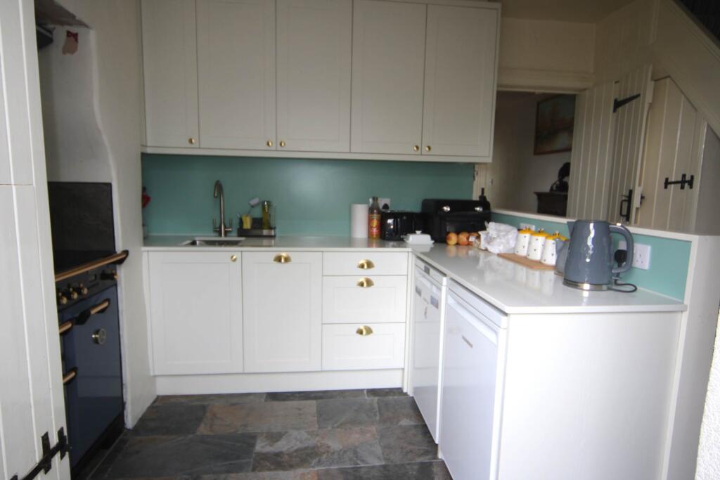 House in Plymouth - View 4