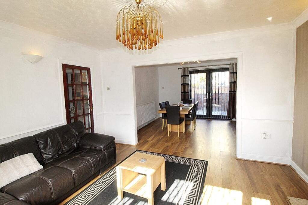 House in Rotherham, South Yorkshire - View 4
